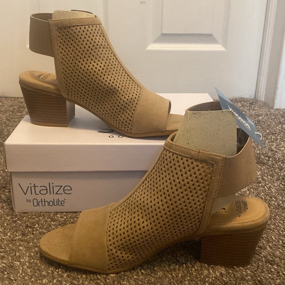 Sonoma Vitalize Ortholite Hostel Taupe Slingback Open Toe Ankle Boots sz 9 NIB - Picture 2 of 5